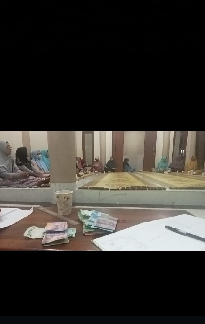 Pengajian rutin malam sabtu ibu2 warga krajan
