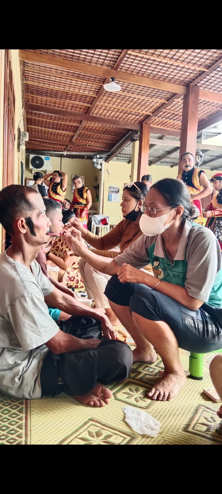 Dandan persiapan ngreok Demangan