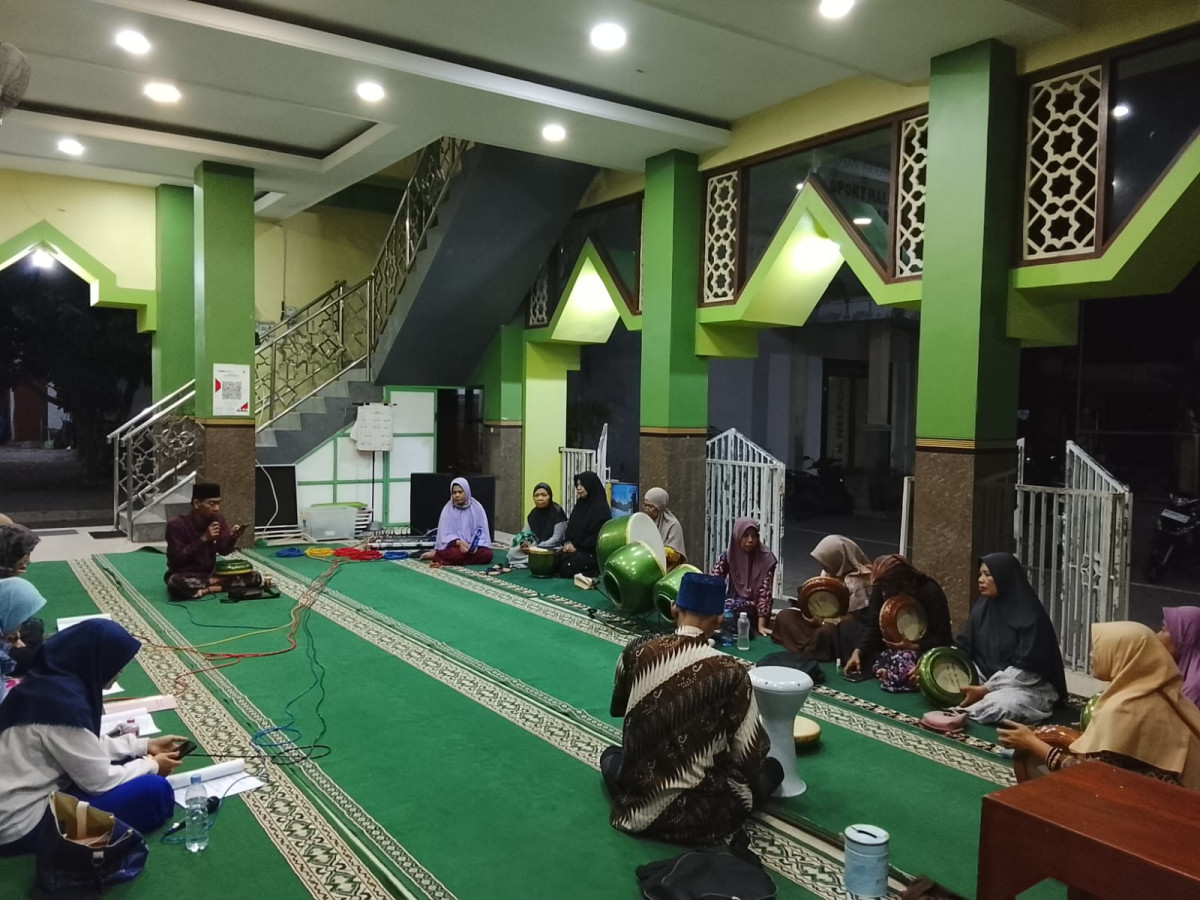 Latihan Hadroh Asy Syifa'ul Husna Padukuhan Malangrejo