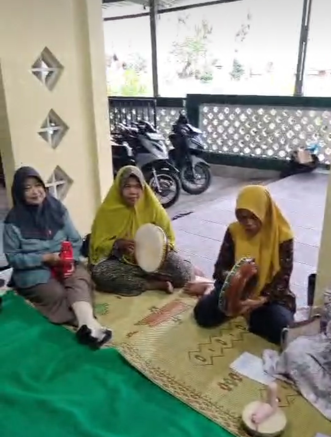 Latian hadroh,sawahan kidul