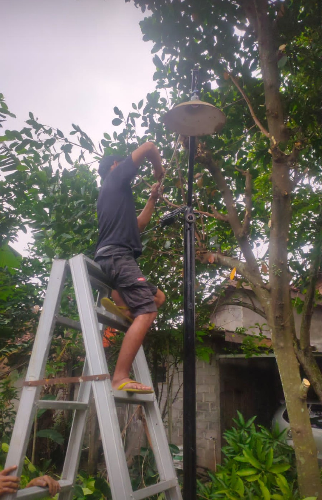 Pemasangan lampu jalan,sawahan kidul