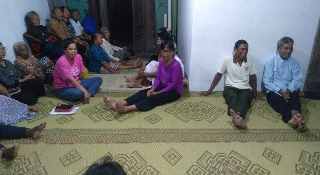 Sembahyangan noven unat katolik sawahan kidul