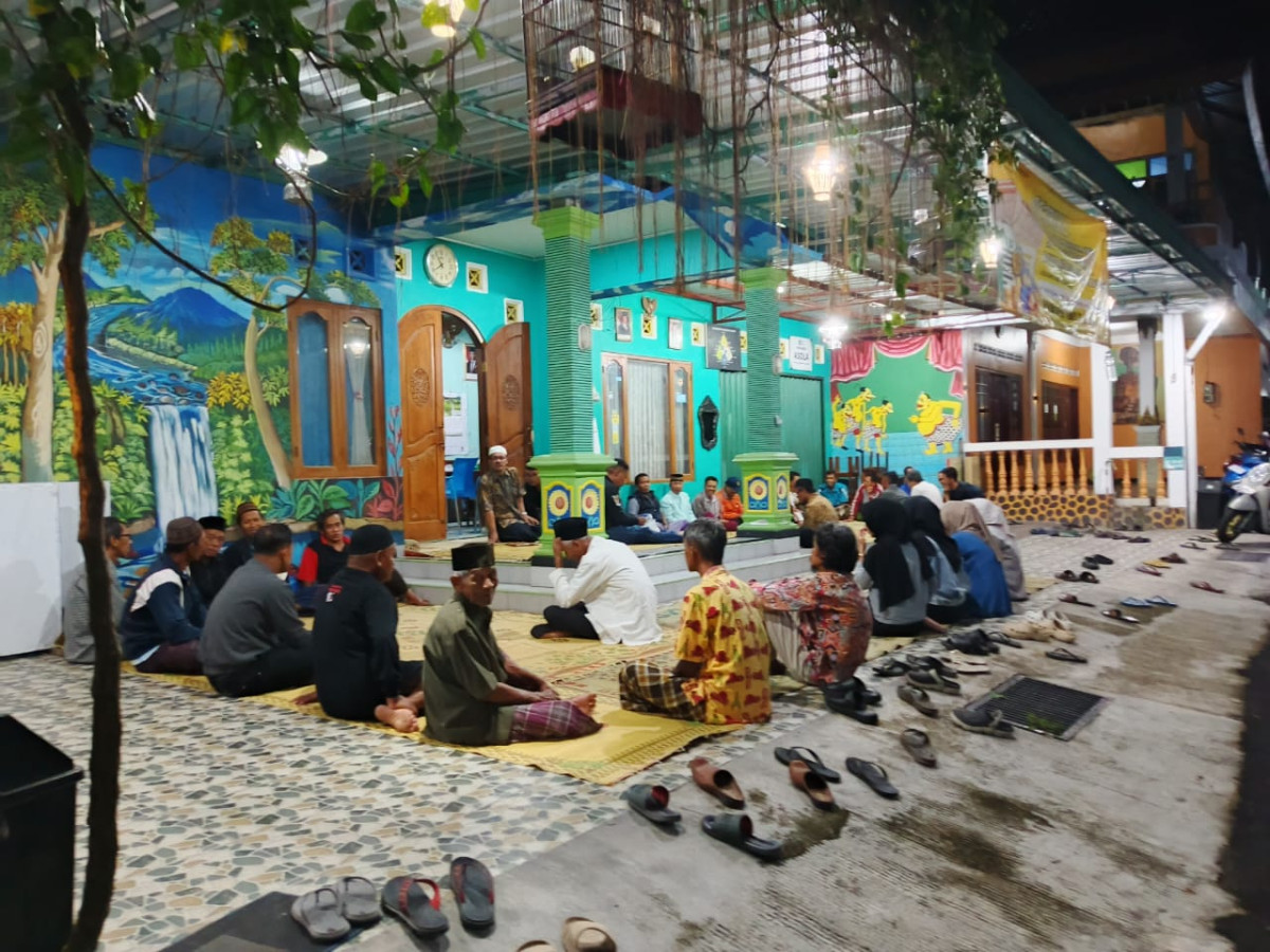 Rapat bpk2 warga gedongan lor