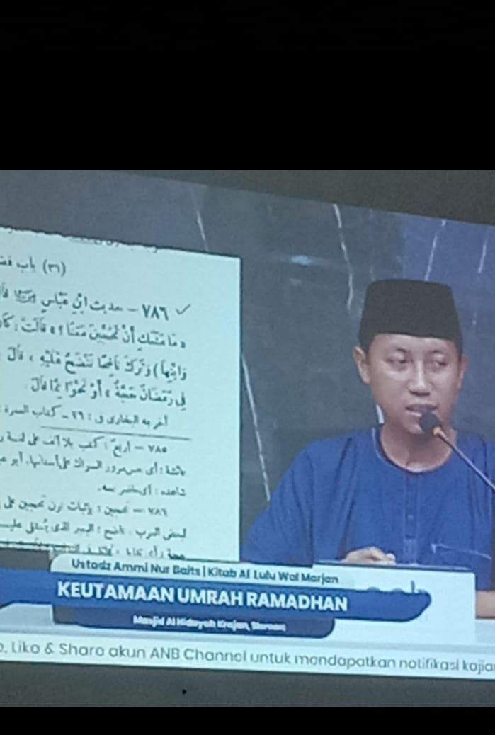 Pengajian Rutin brsama ust. Ami nur baits oleh warga krajan
