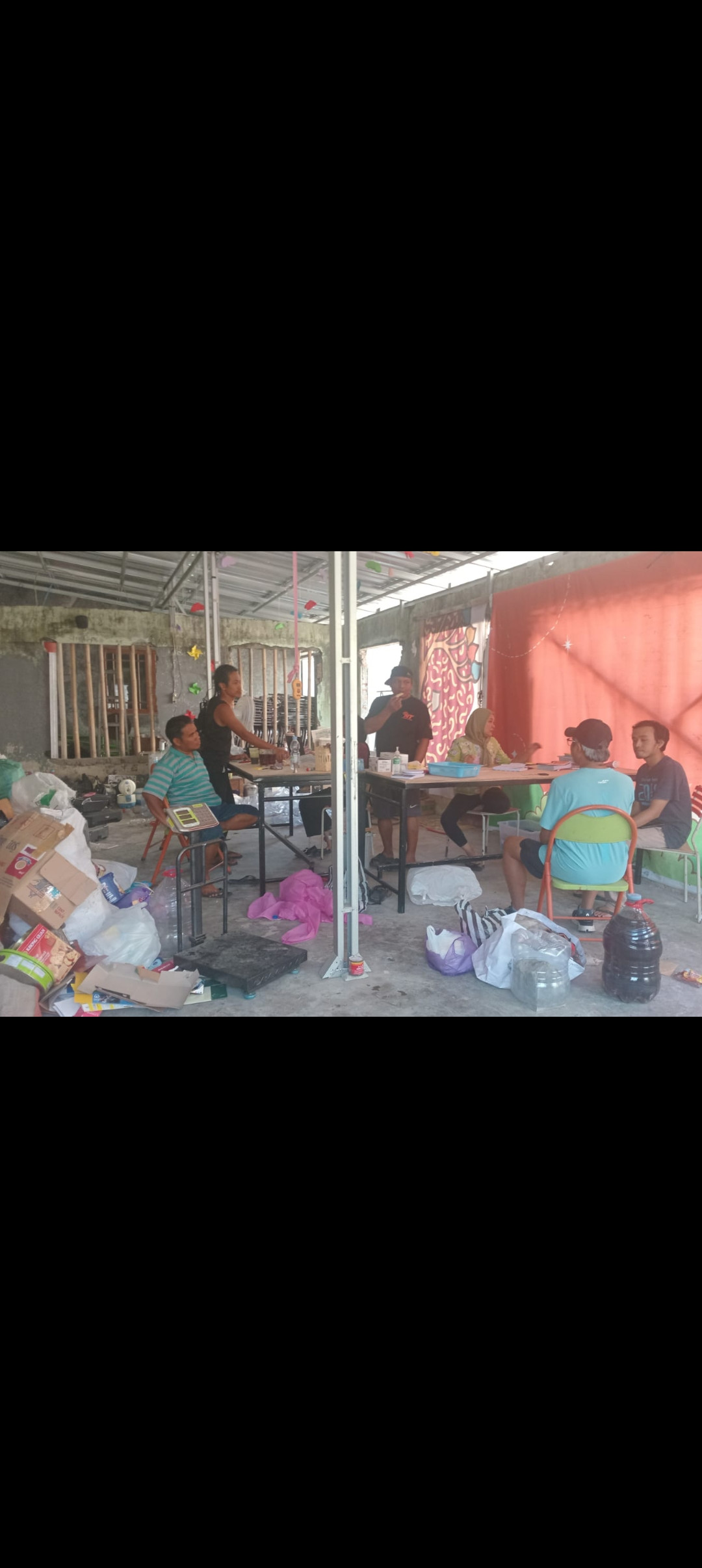 Kegiatan bank sampah di gebang Jetis wedomartani