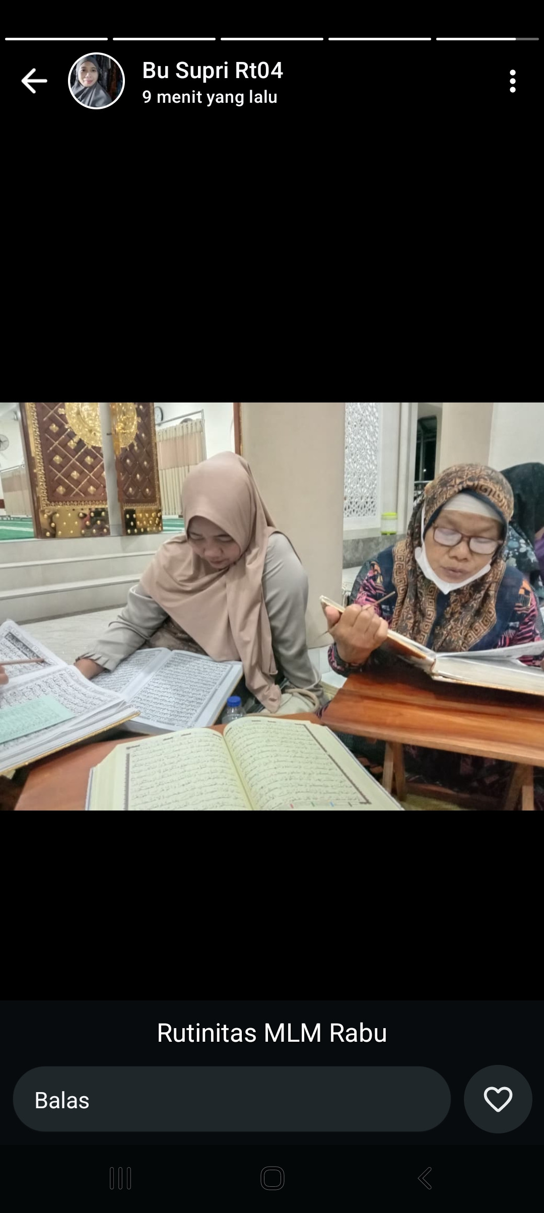 Tadarus Al quran oleh ibu2 warga krajan
