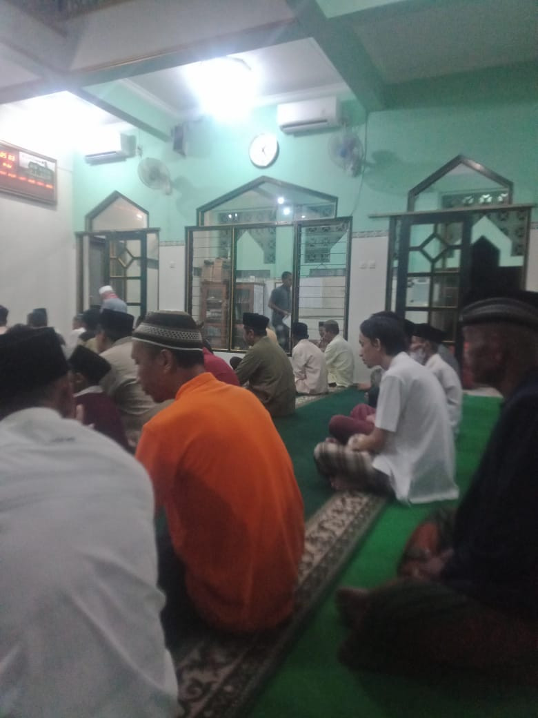 Kegiatan pengajian setiap ahad pagi di masjid Baitul makmur gebang Jetis wedomartani