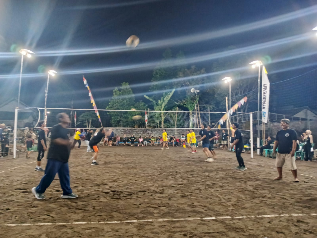 Lomba voly bpk2 warga gedongan lor