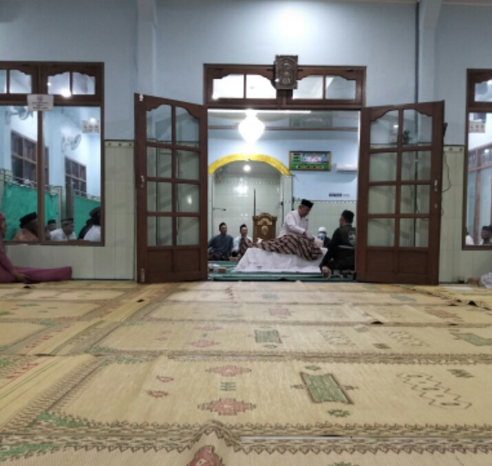 Mesjid Al hidayah  saren. Pengajian rutinan malam selasa legi