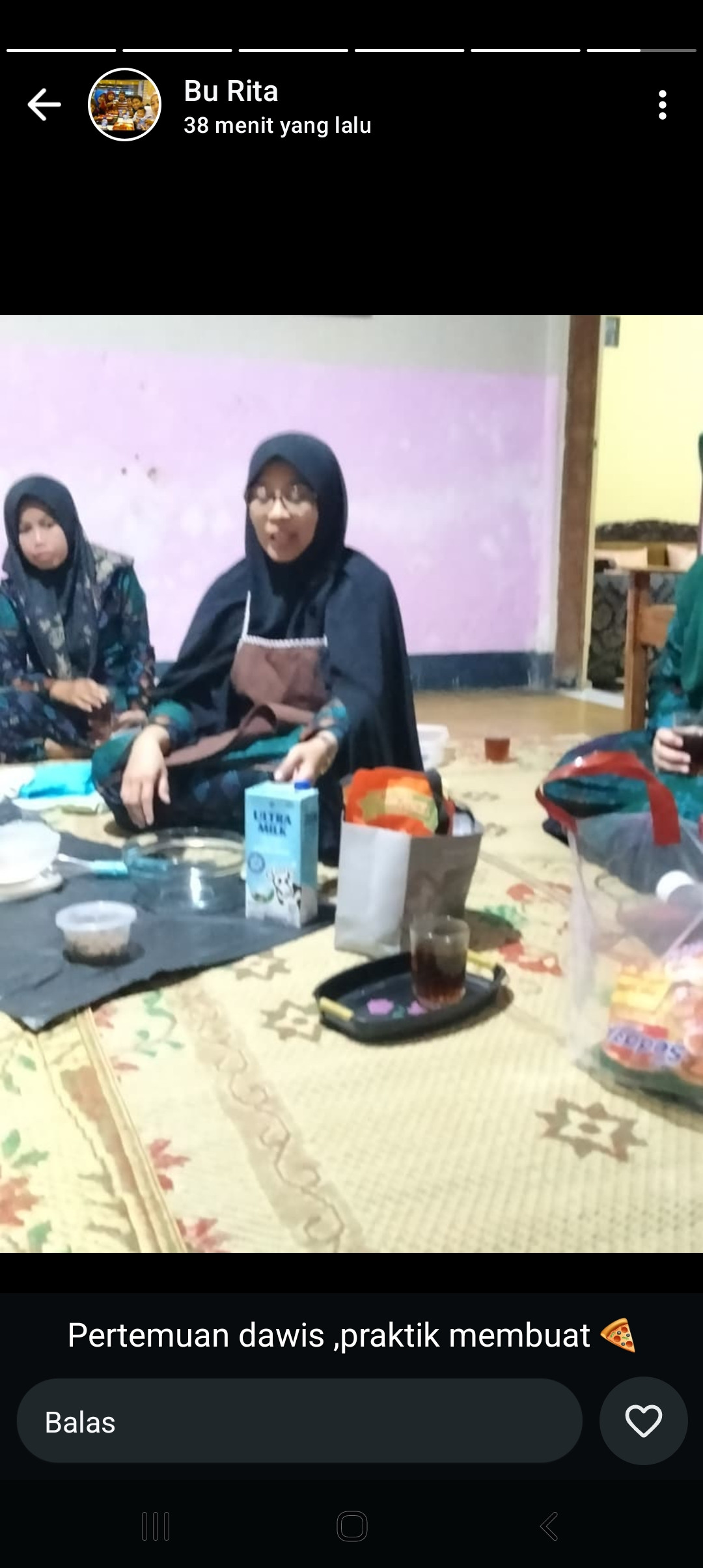 Pertemuan dawis belimbing oleh warga krajan