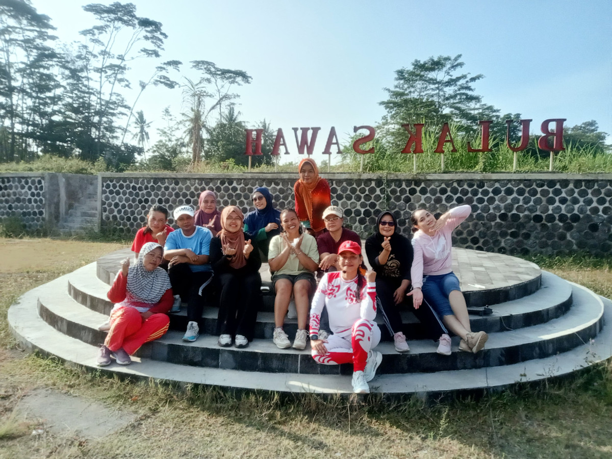 Senam sehat Padukuhan Sawahan Lor