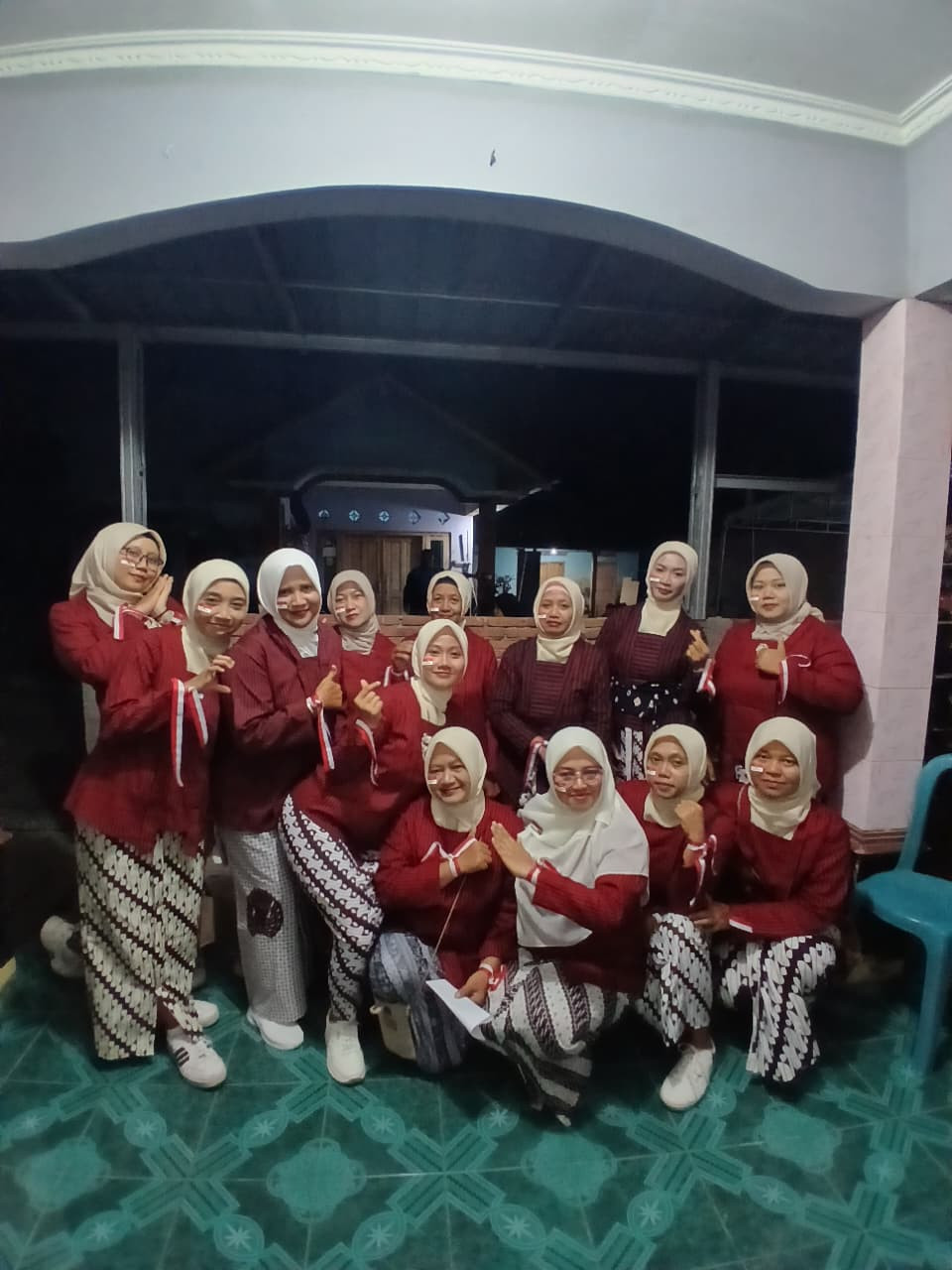 Acara puncak memperingati hari kemerdekaan yg ke 80 warga gedongan lor