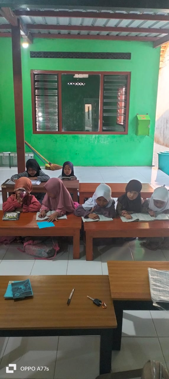 TPA Masjid Al Huda nglarang  Padukuhan Malangrejo