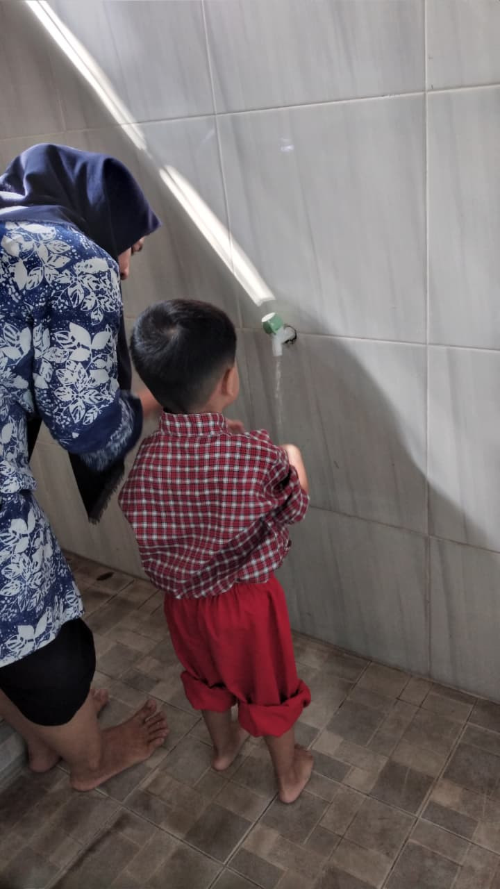 KBM Mutiara Hati belajar wudhu dan sholat