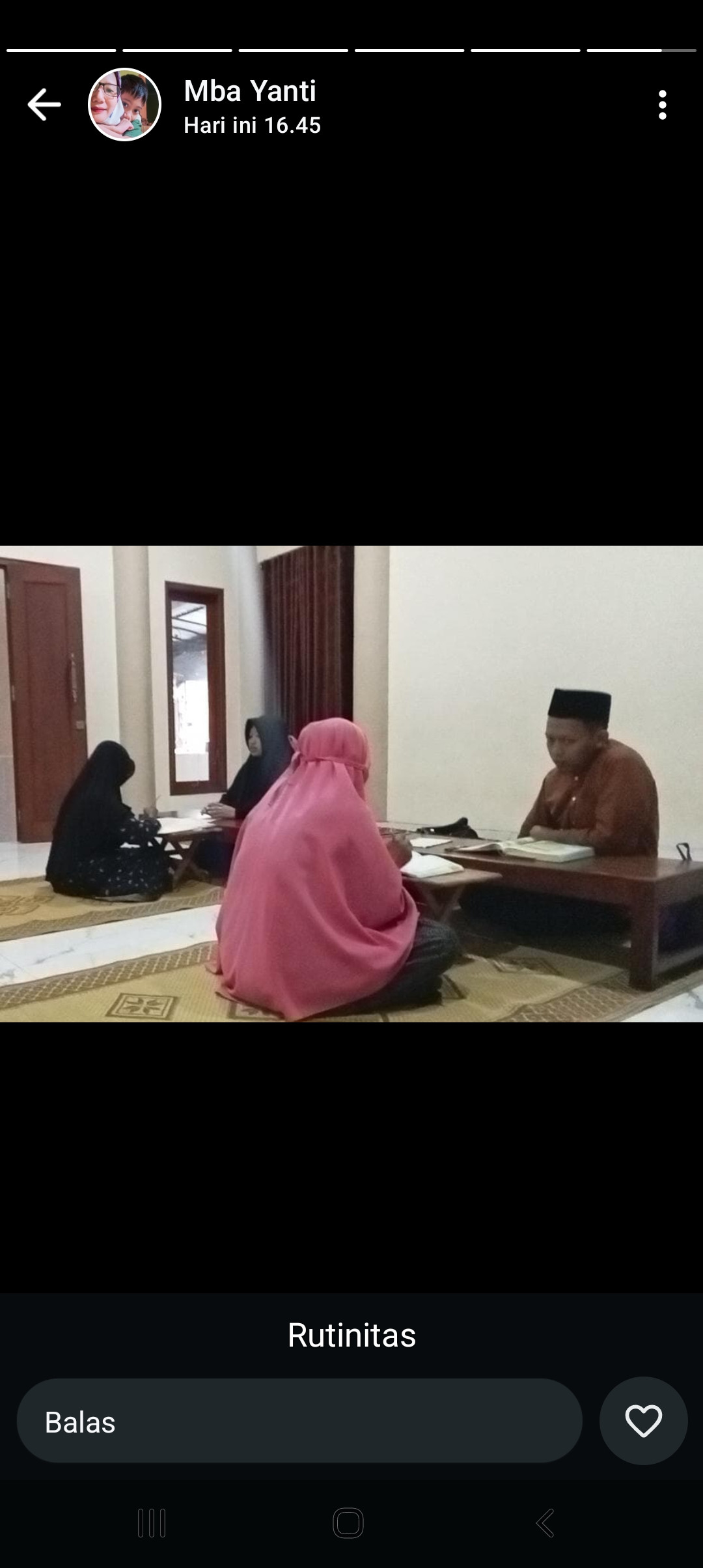 Belajar metode Tahsin Klmpok pengajian Ibu2 warga Krajan
