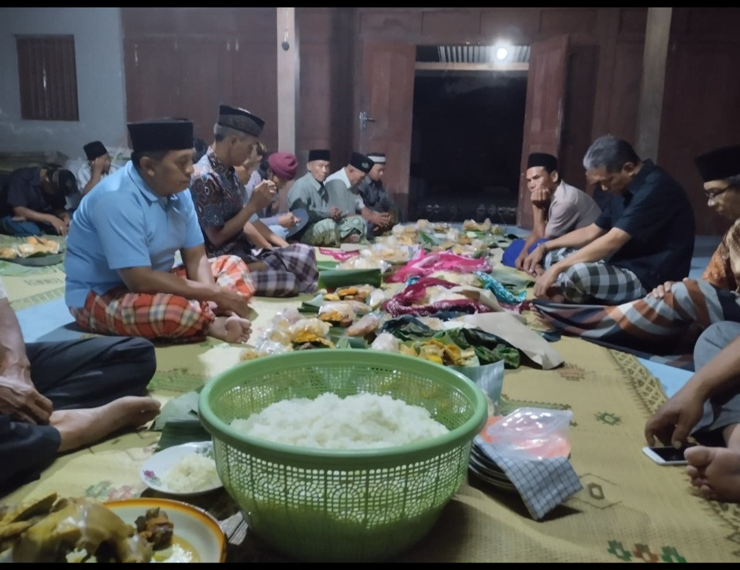 Sedekahan Maulud RT 01 Padukuhan Pokoh