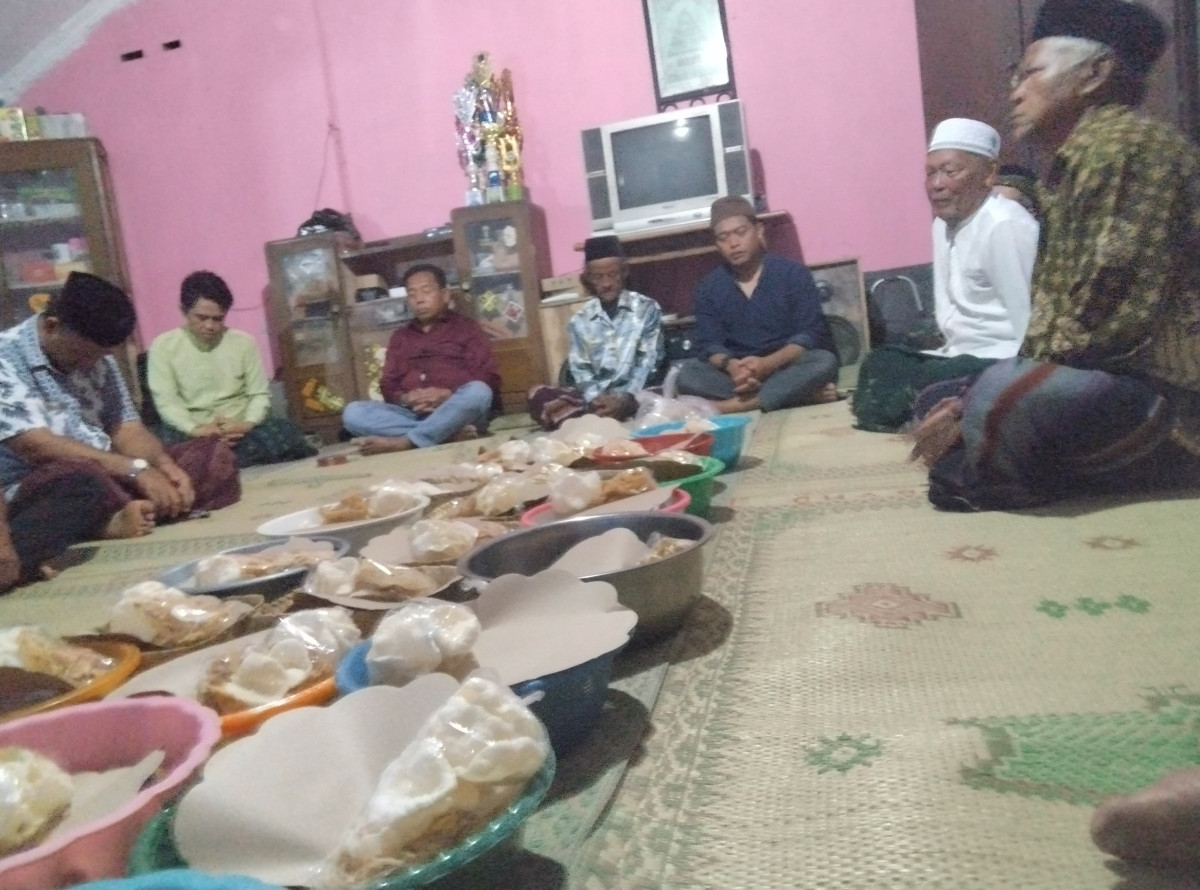 Kenduri muludan  warga RT 03 dusun Babadan
