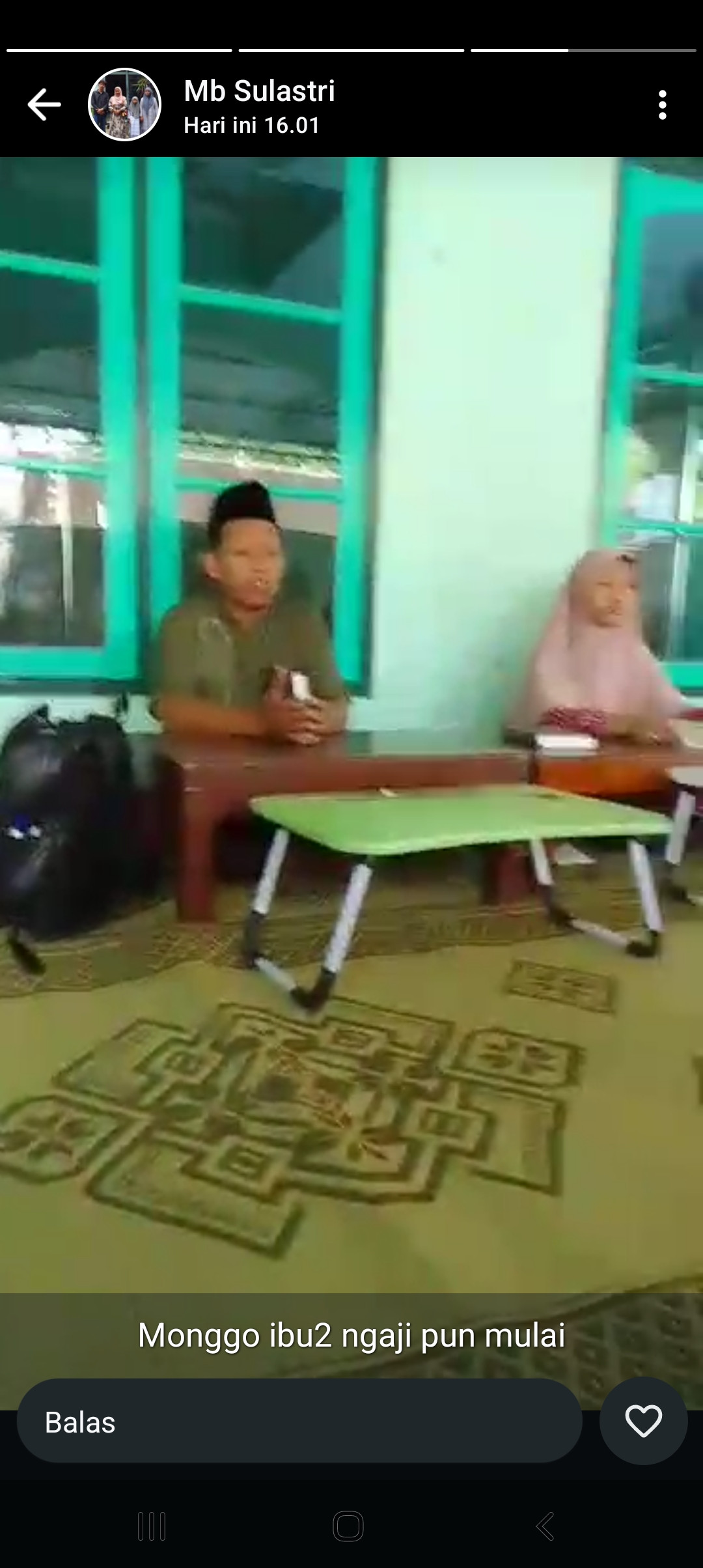 Belajar metode Tahsin Klmpok pengajian Ibu2 warga Krajan