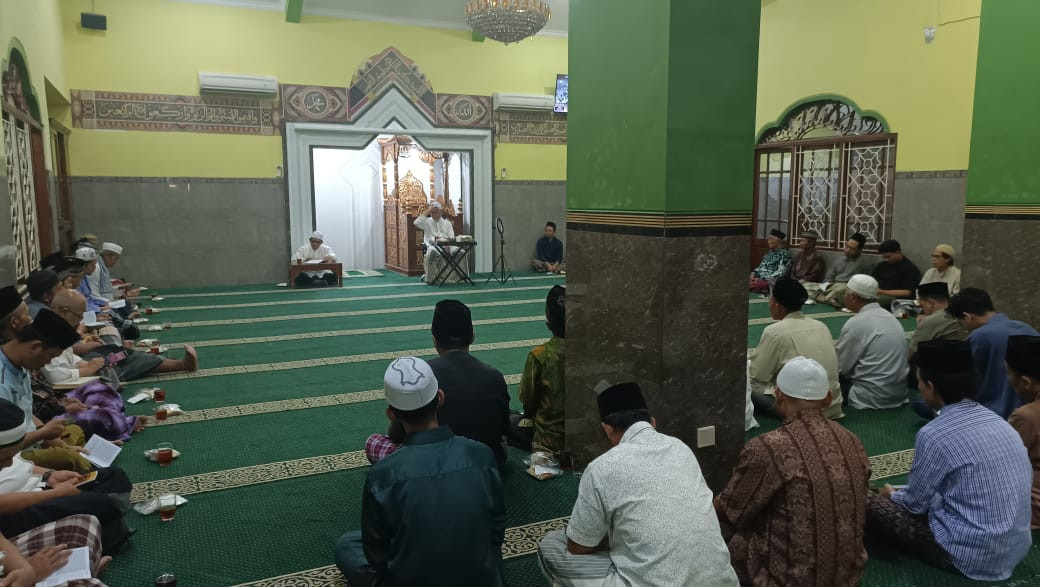 Pengajian Ahad pagi masjid Ar Rohmah Malangrejo