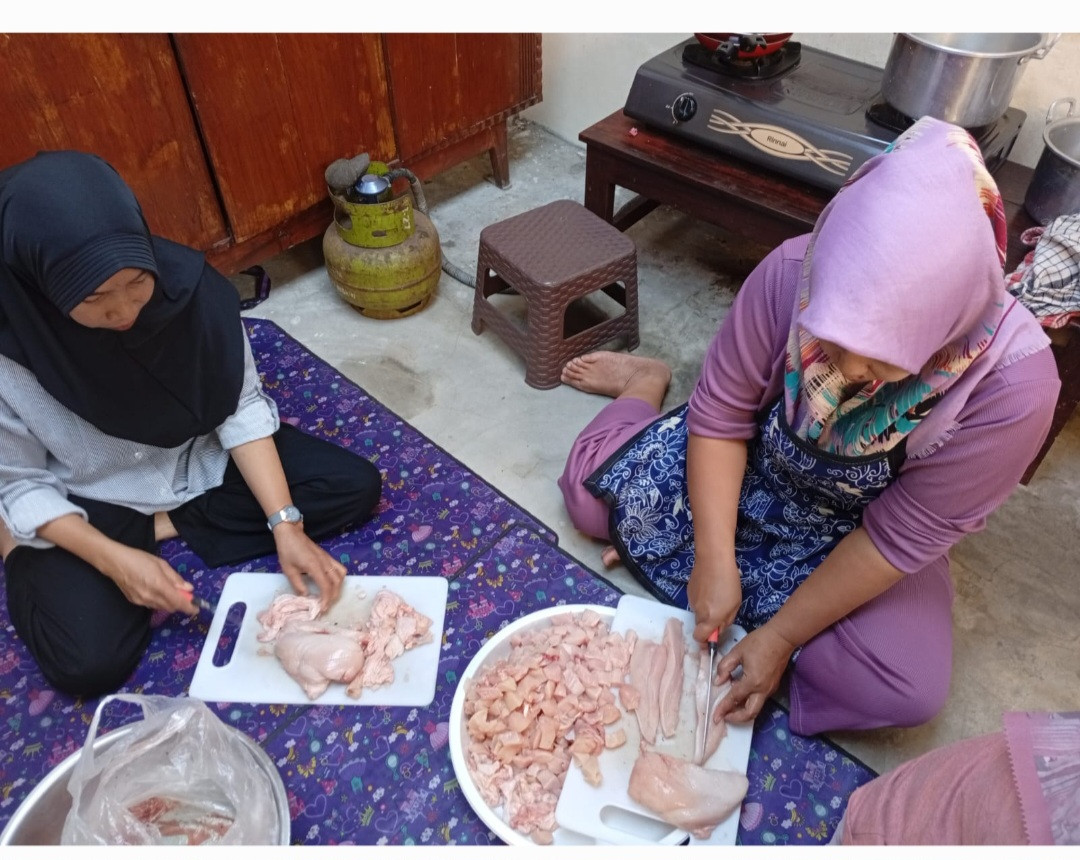 Partisipasi Kader Ceper dalam Dapur Dashat Wedomartani