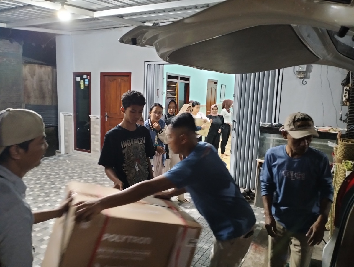 Kerja bakti persiapan jalan sehat Padukuhan Wonosari