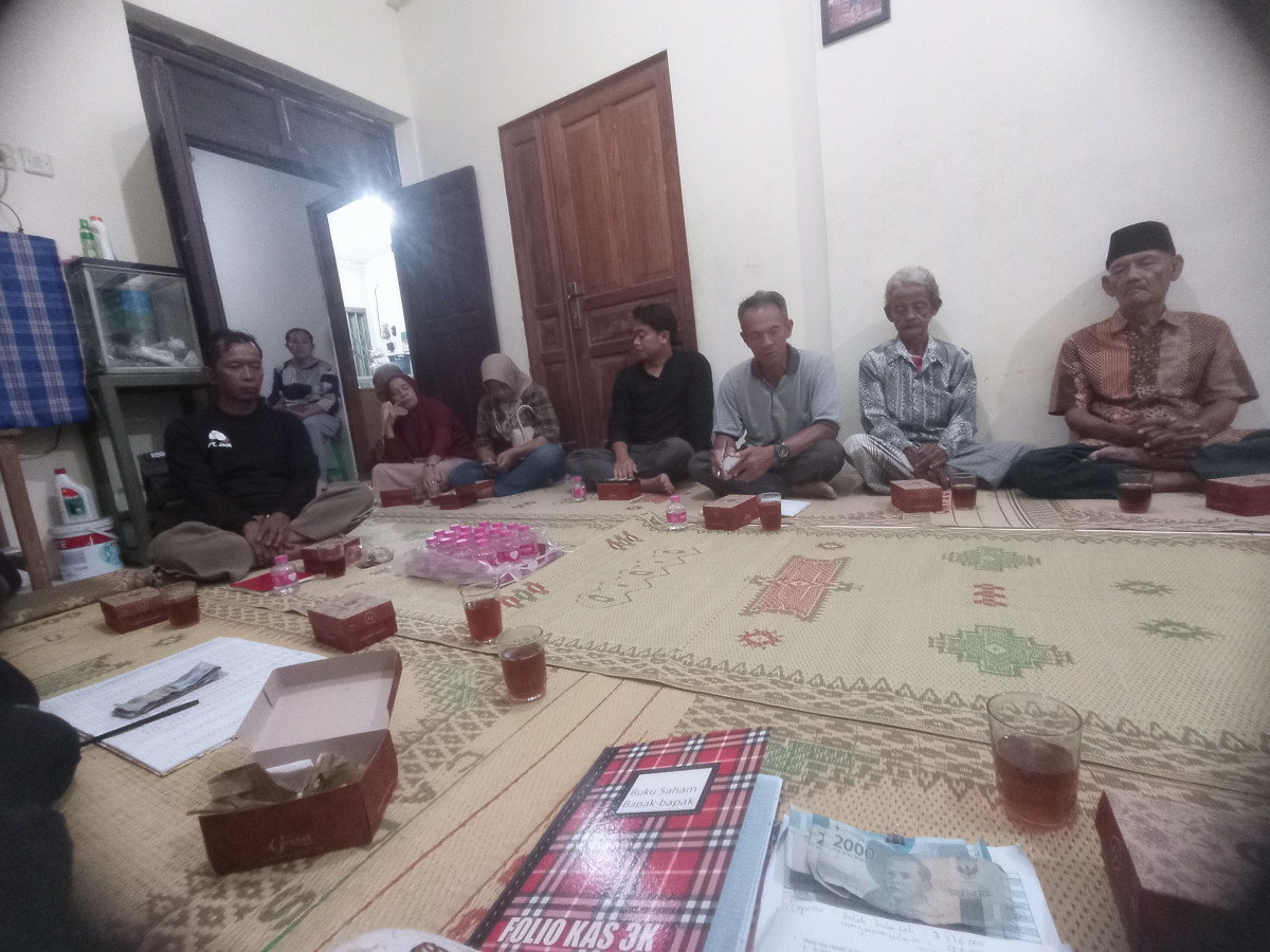 Pertemuan rutin bapak2 RT 3 dusun babadan