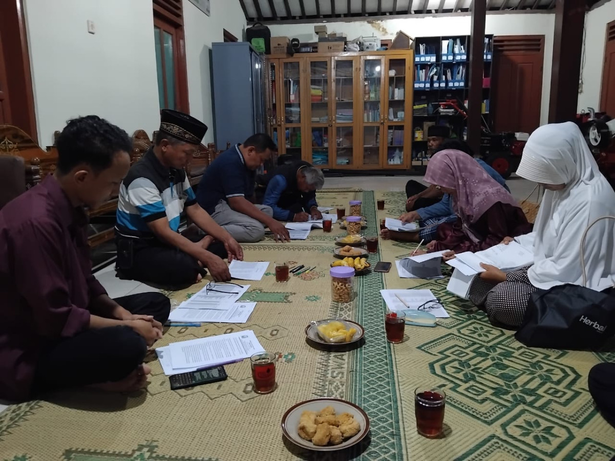 Musyawarah  TPK padukuhan  Malangrejo