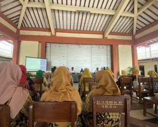 Pembinaan pengurus Desa Prima Sleman timur diikuti kader Sanggrahan