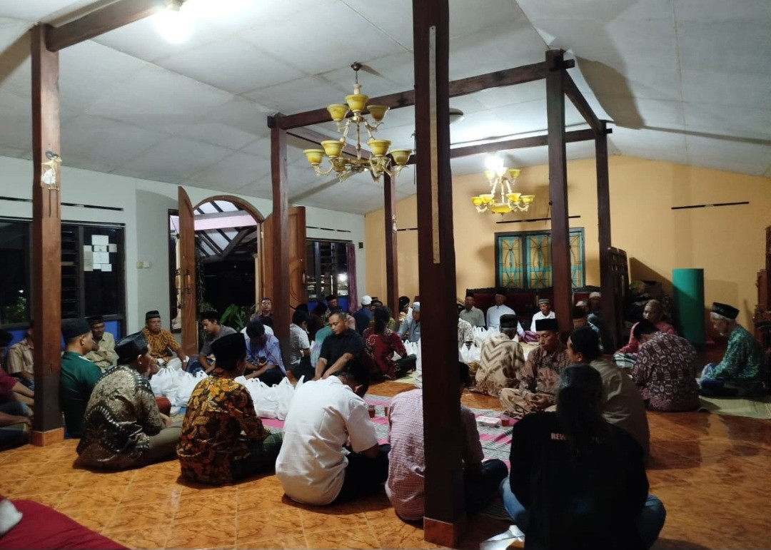 Tahlil dan Dzikir Warga RT 02 Pokoh