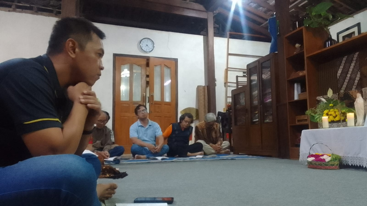 Memule 40 jr ibu yuliana Sinarmiyati dusun Babadan