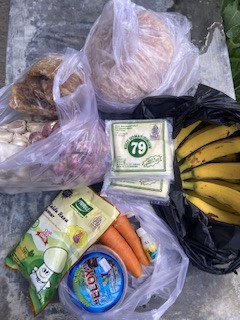 Menyuplai bahan mentah PMT lokal oleh kader Sanggrahan