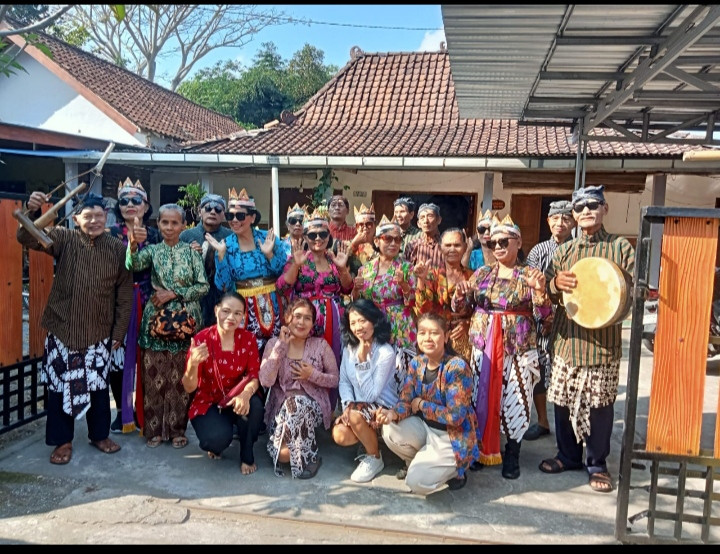 Lomba lansia Demangan