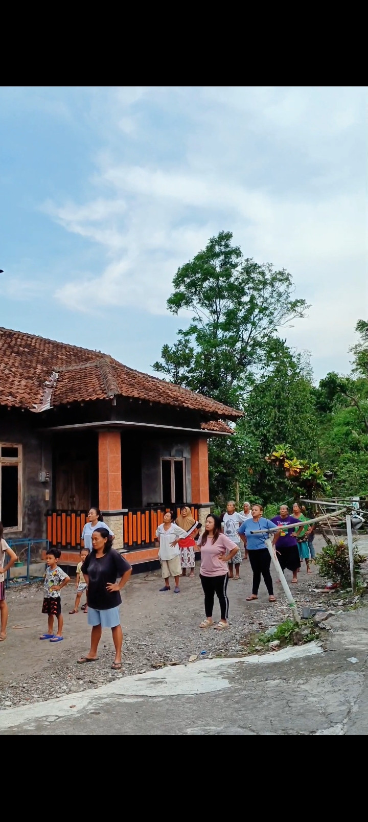 Senam rt 3 sawahan kidul