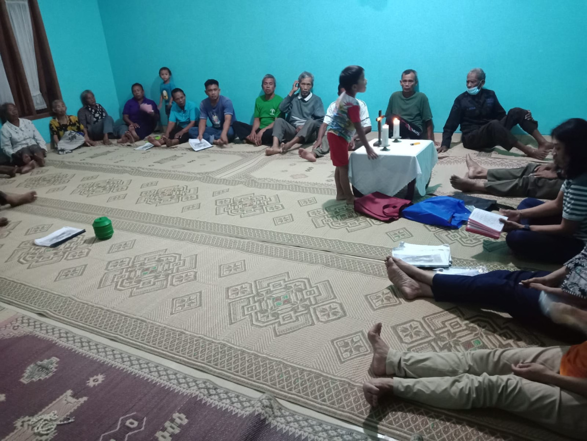 Rosario umat katolik sawahan kidul