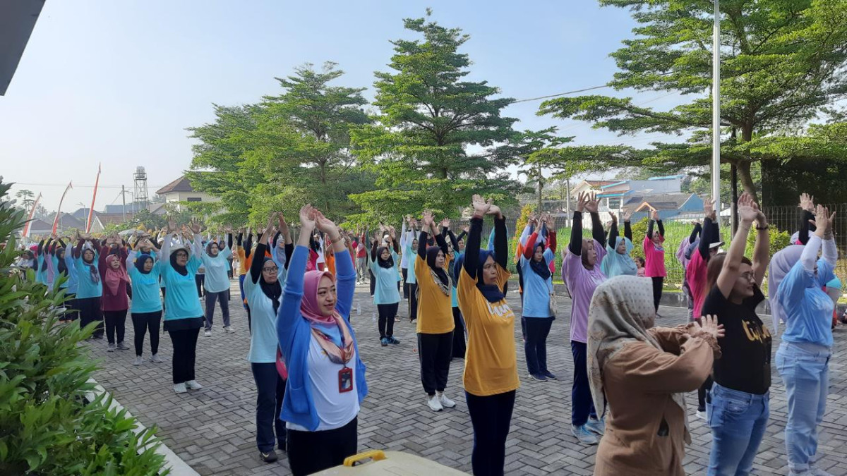 Senam Sahabat Desa Mandiri di Padukuhan Sempu