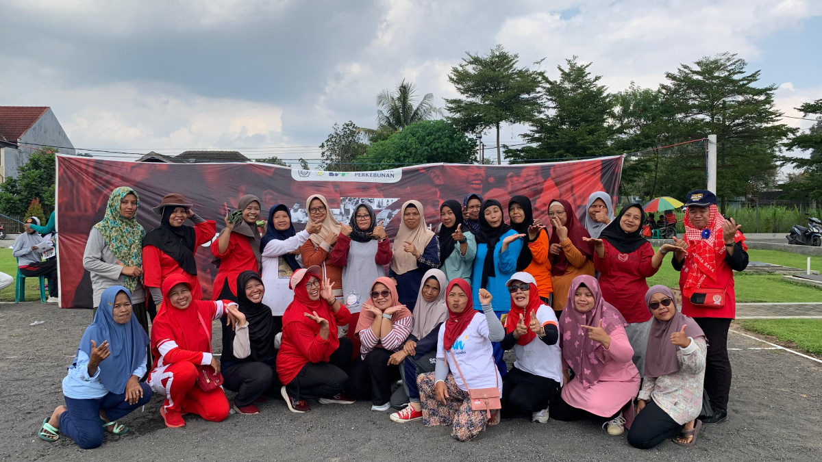 Lomba Agustusan Ibu-ibu RT07 Jangkang Sempu