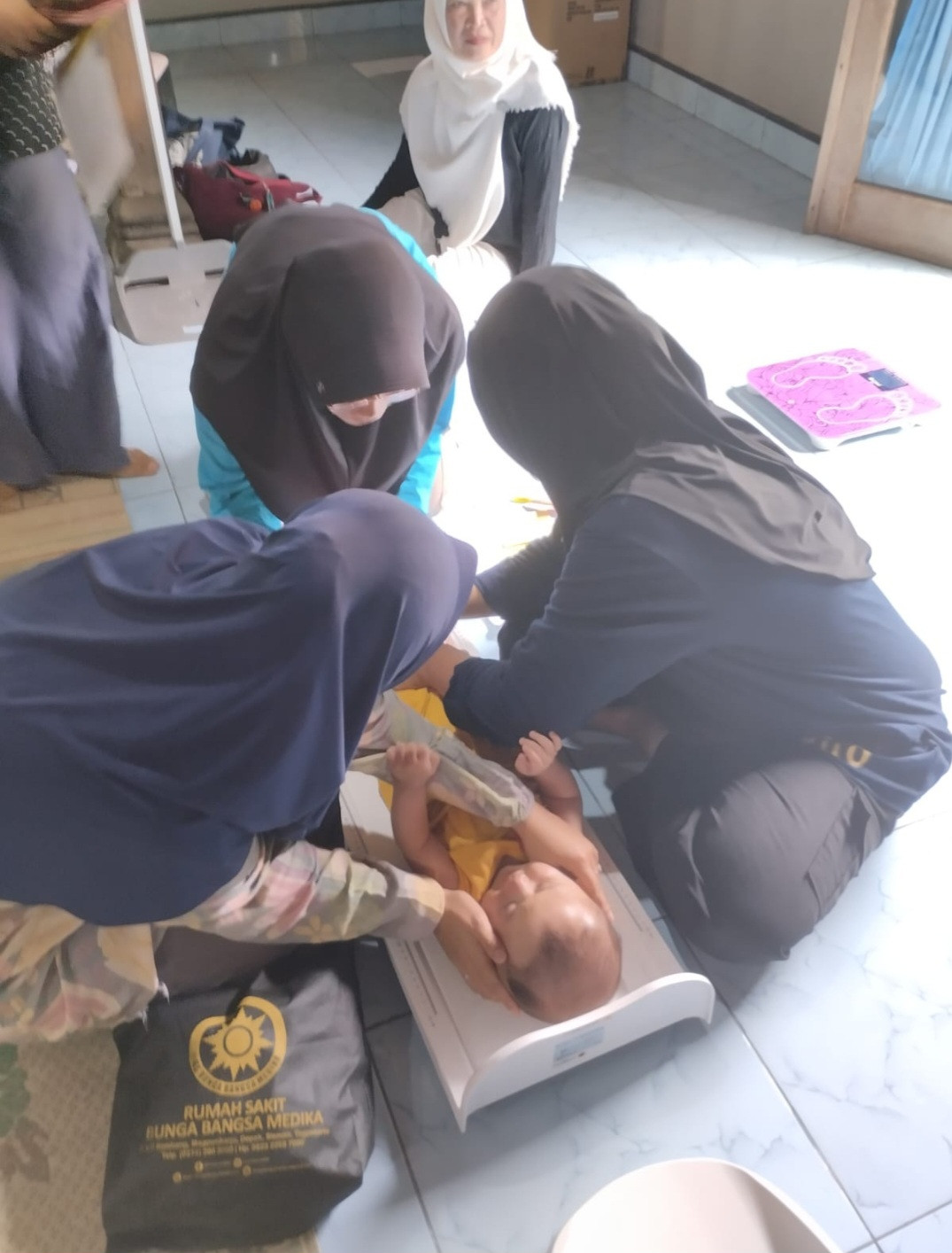 Pengukuran Tinggi Badan dan Berat Badan Balita Padukuhan Pokoh