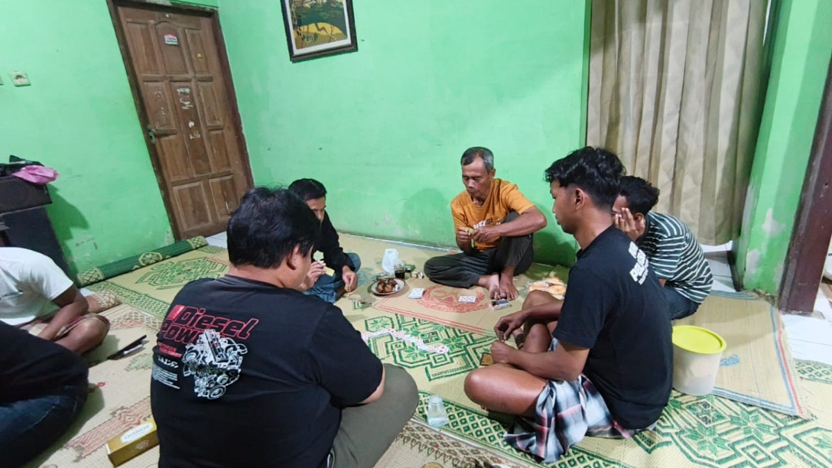 Ronda bapak² senin malam di sawahan kidul