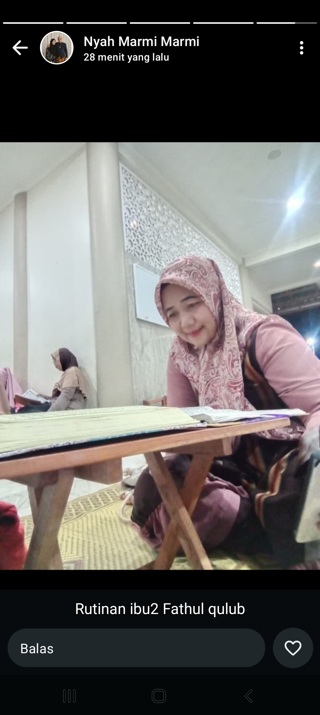 Tadarus Al quran oleh ibu2 warga krajan