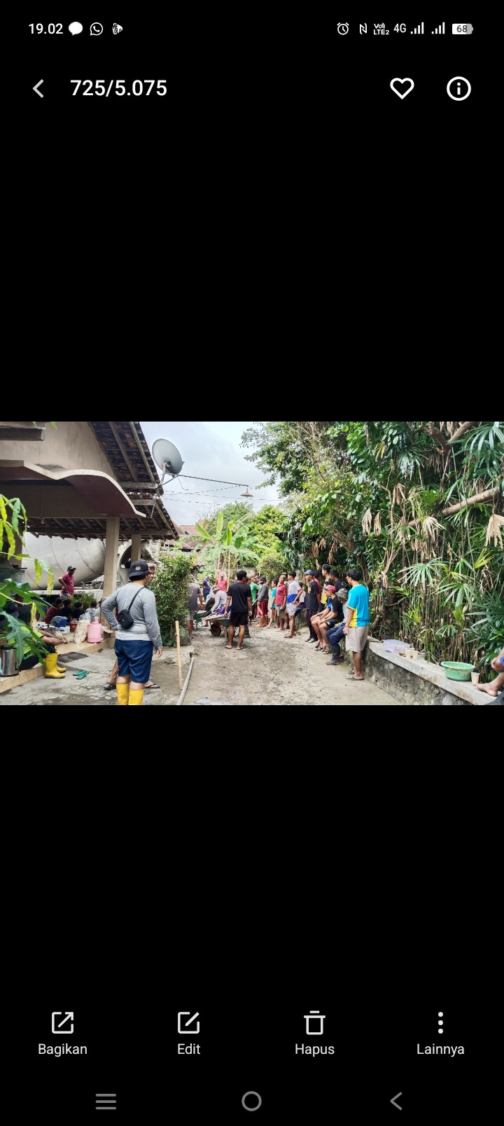 Kerja bakti pengecoran jalan dusun sawahan kidul