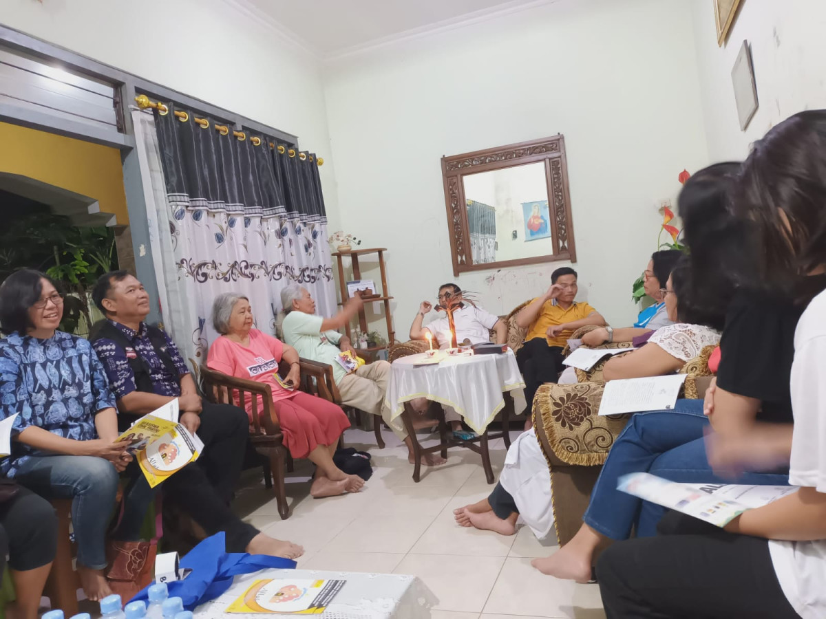 Pertemuan rutin umat Khatolik di Sempu