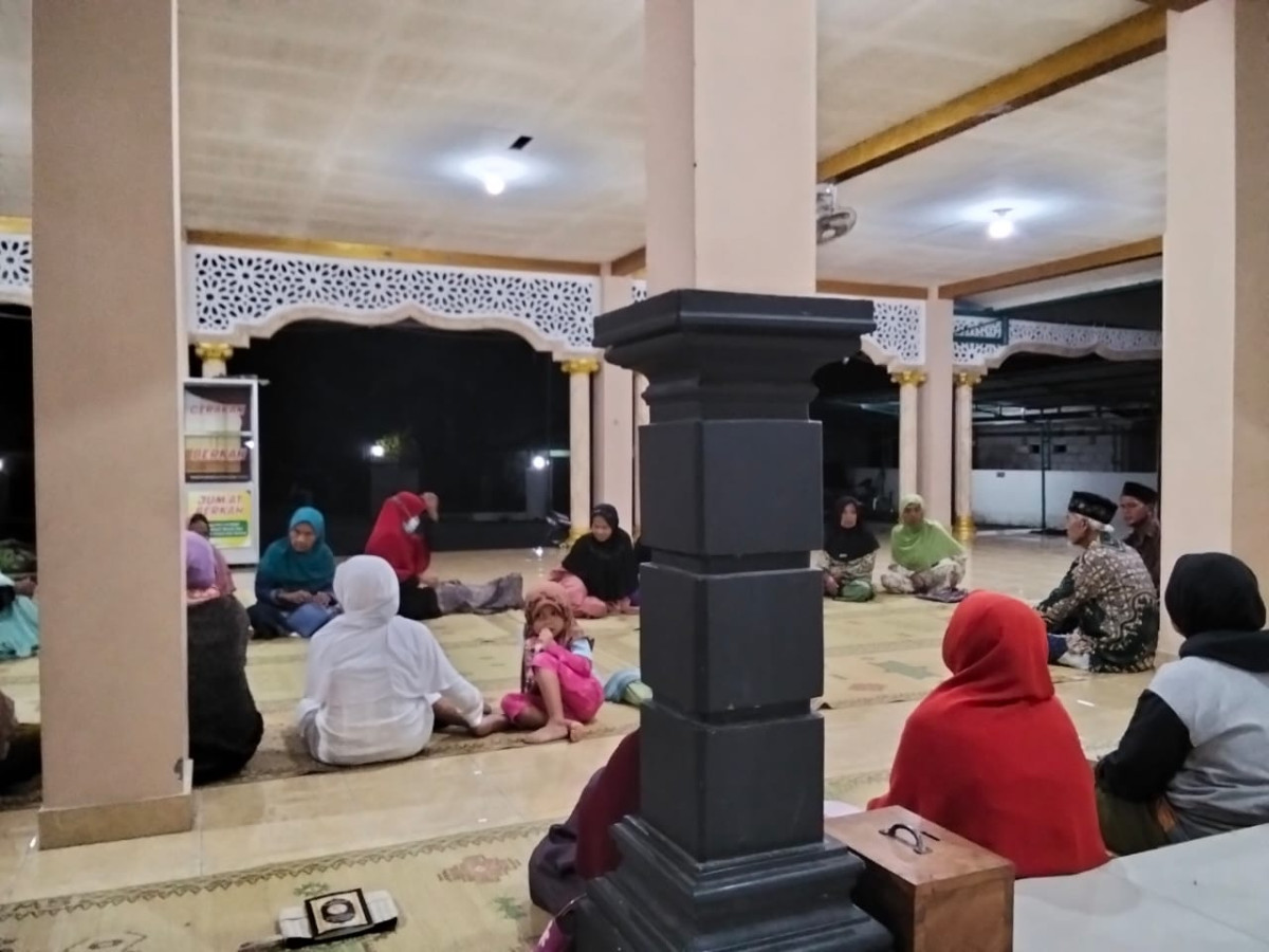 Yasinan Lansia Padukuhan Pokoh