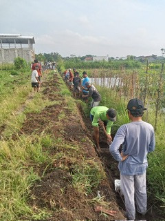 Kegiatan kerjabakti warga Sanggrahan