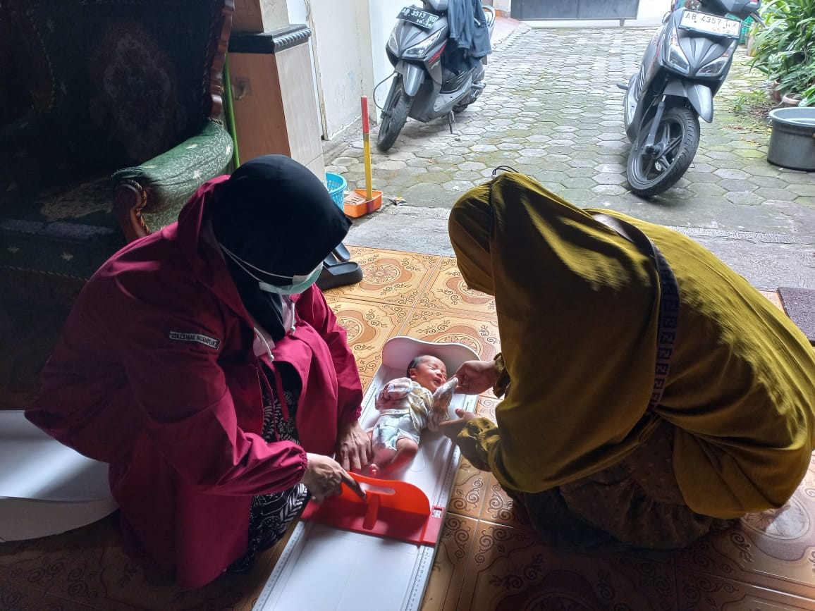 Kegiatan pendampingan ibu nifas di gebang jetis wedomartani