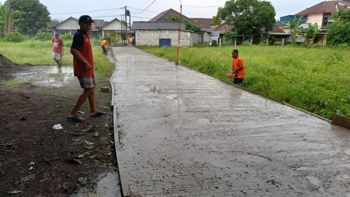 Kerja Bakti Perbaikan Dan Pengecoran Gang Antasena RT 04 Padukuhan Pokoh