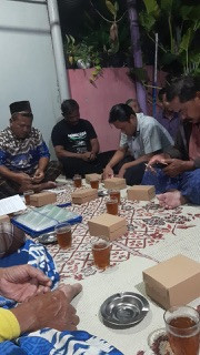Pertemuan bapak bapak RT 03 Sanggrahan