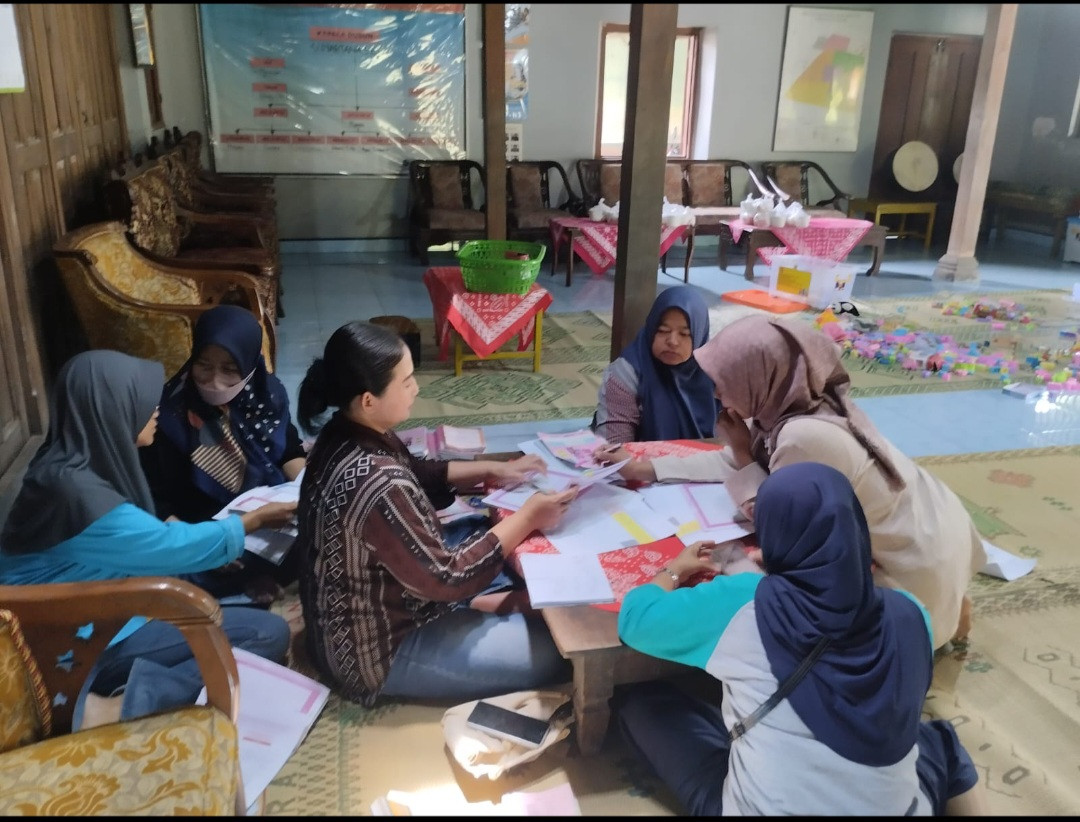 Rapat Evaluasi Posyandu Balita Padukuhan Pokoh