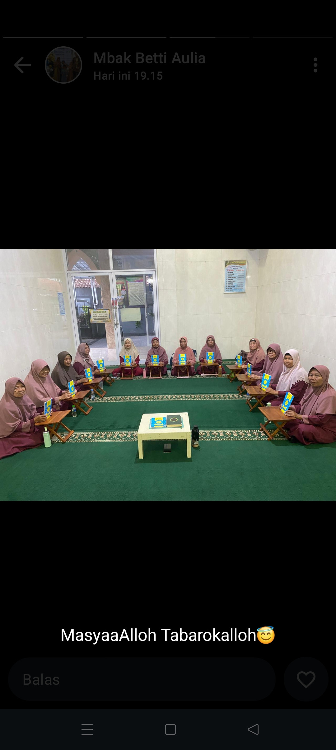 Kegiatan  ibu ibu perum muslim Darussalam setiap hari Selasa sore belajar tahsin di masjid Darussalam gebang Jetis wedomartani