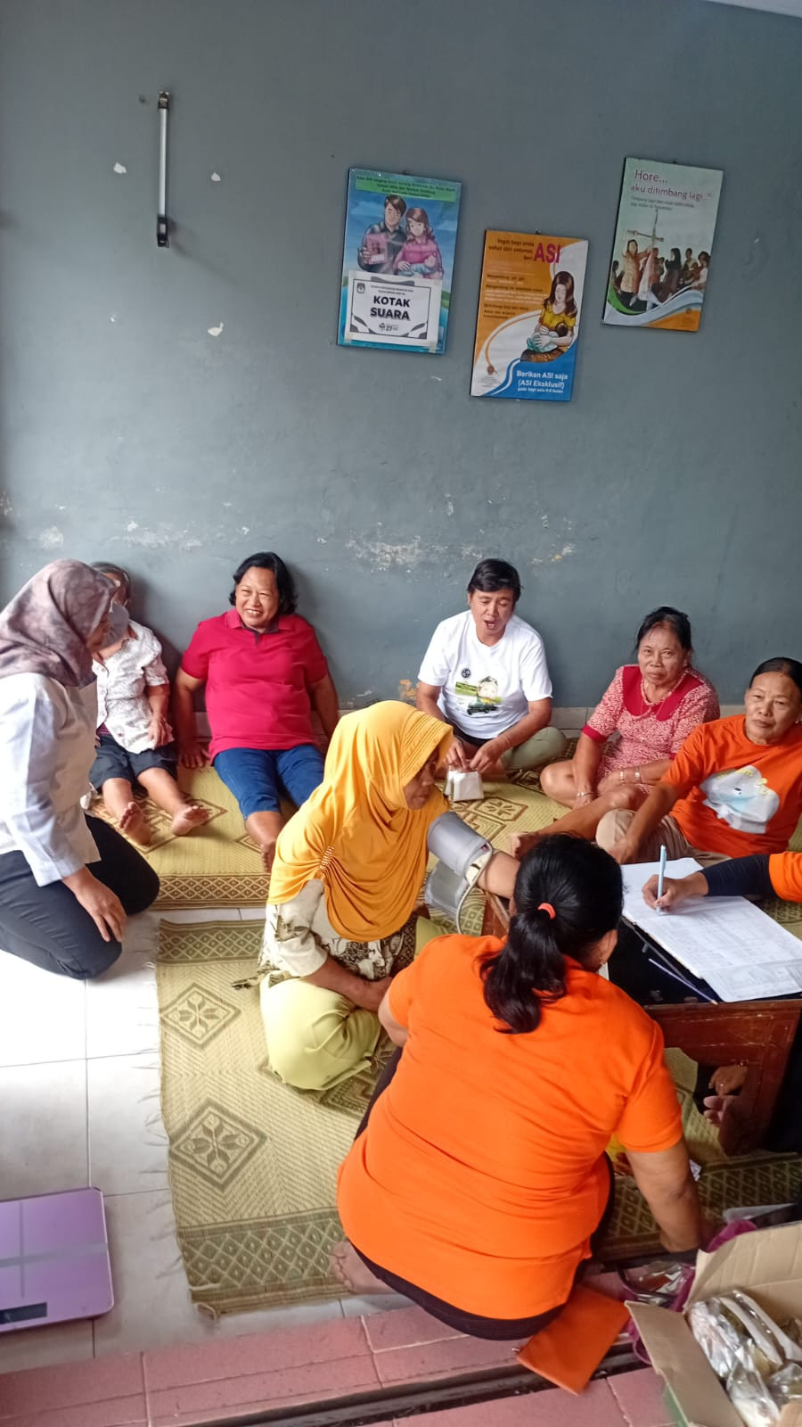 Kegiatan posyandu lansia Babadan