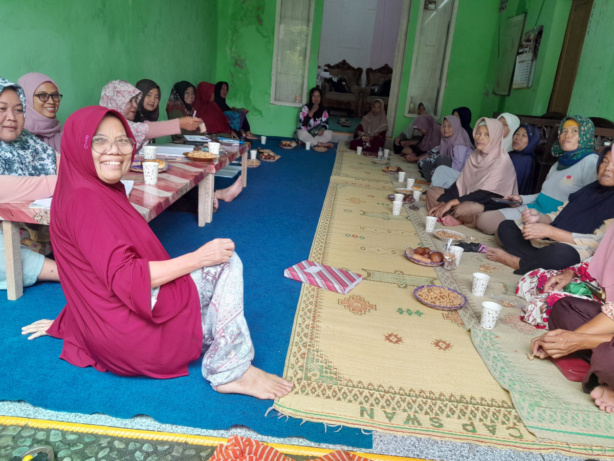 Pertemuan PKK padukuhan Krajan